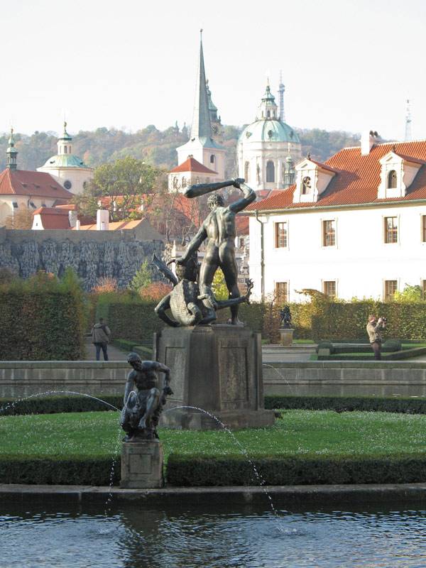 Вальдштейнский сад в Праге