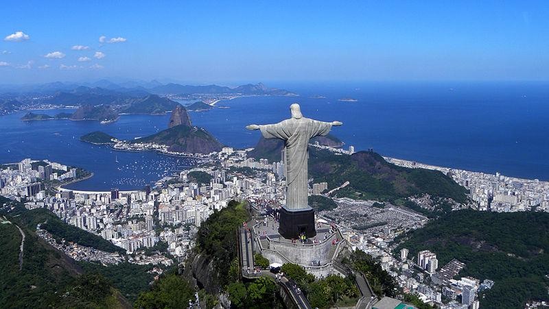 Статуя Спасителя в Рио-Де-Жанейро