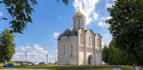 Дмитриевский собор